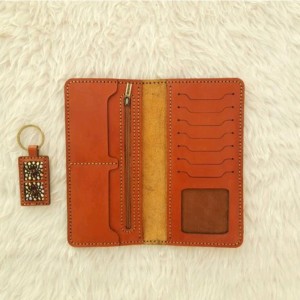 کیف پول چرم طبیعی گاوی و کاملا دستدوز به همراه جاکلیدی ست