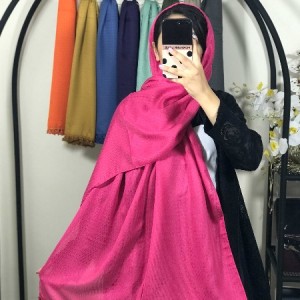 شال رنگی کنفی دو نیم متری قرمز پوم دار-155567