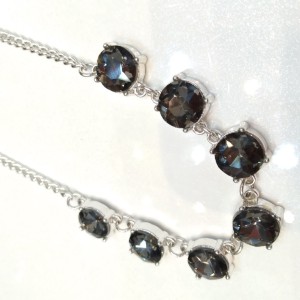 گردنبند اروپایی ضد حساسیت