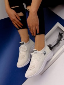 کتانی ورزشی دخترانه و زنانه زیره پیو اسکیچرز