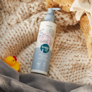 شامپو مو و بدن کودک