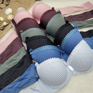 سوتین اسفنجی فنردار جکدار خال خالی