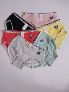 شورت دخترانه و زنانه با طرح قلب